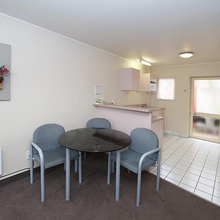 Geneva Motor Lodge Роторуа Экстерьер фото